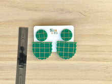 Load image into Gallery viewer, Nikki Dangles | Green & Gold